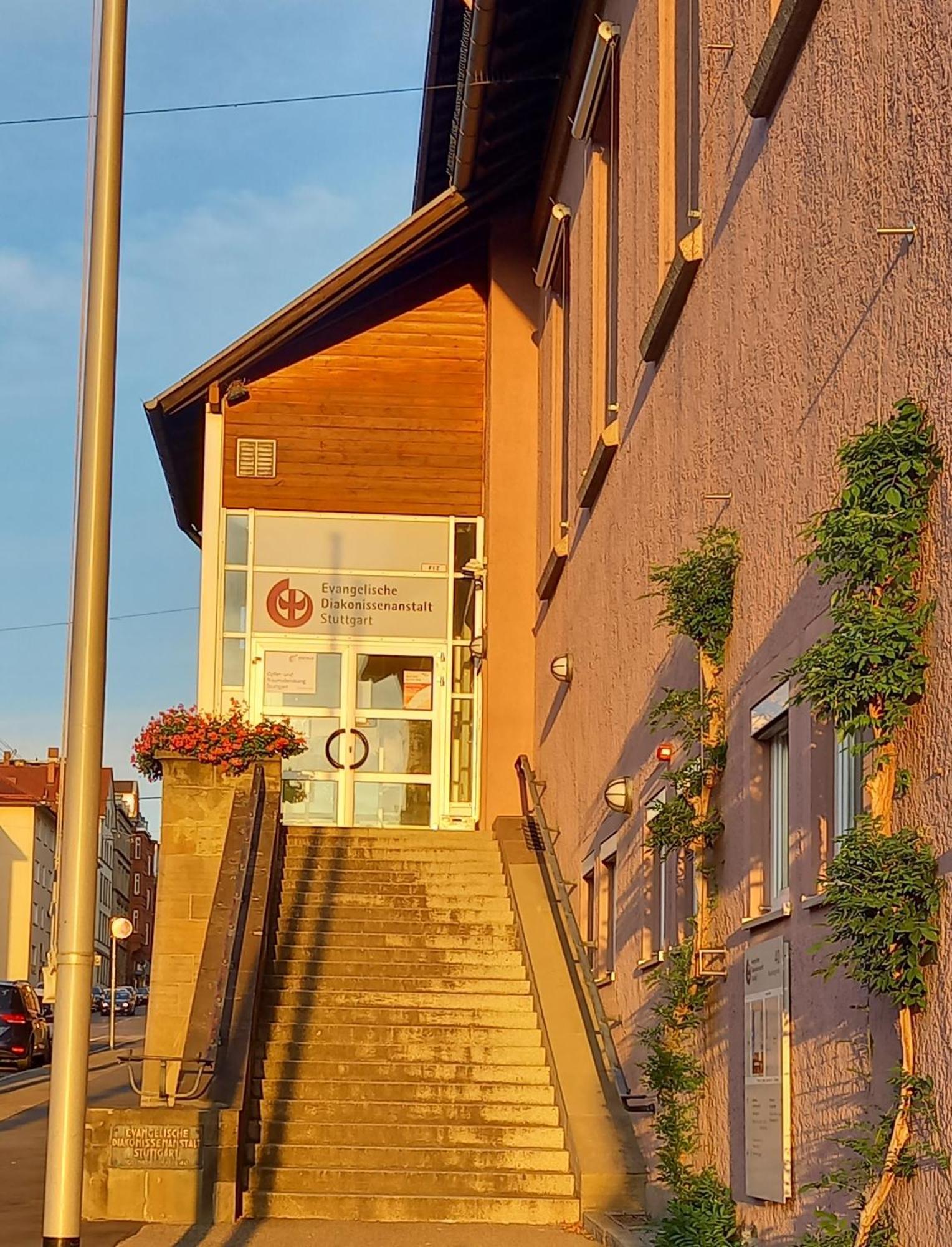 Evangelische Diakonissenanstalt Stuttgart Ngoại thất bức ảnh